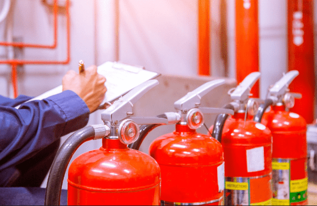 Equipamentos de combate a incêndio
